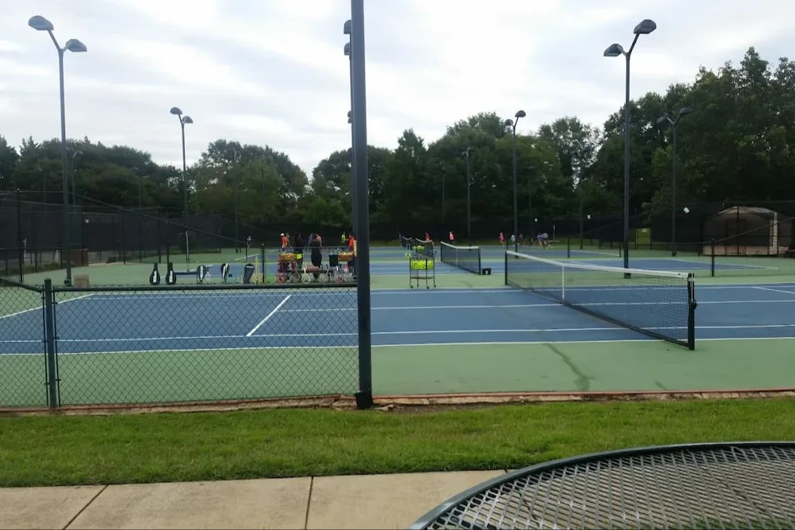 Greenville Tennis Club pickleball courts