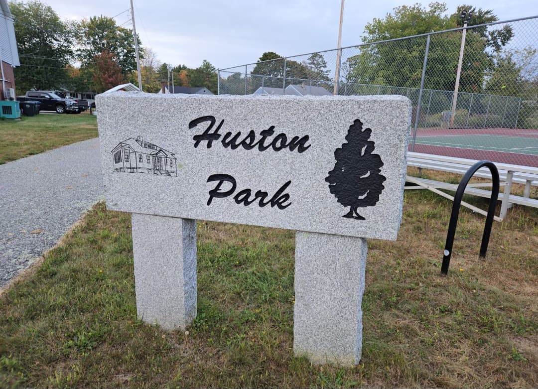 Huston Park pickleball courts