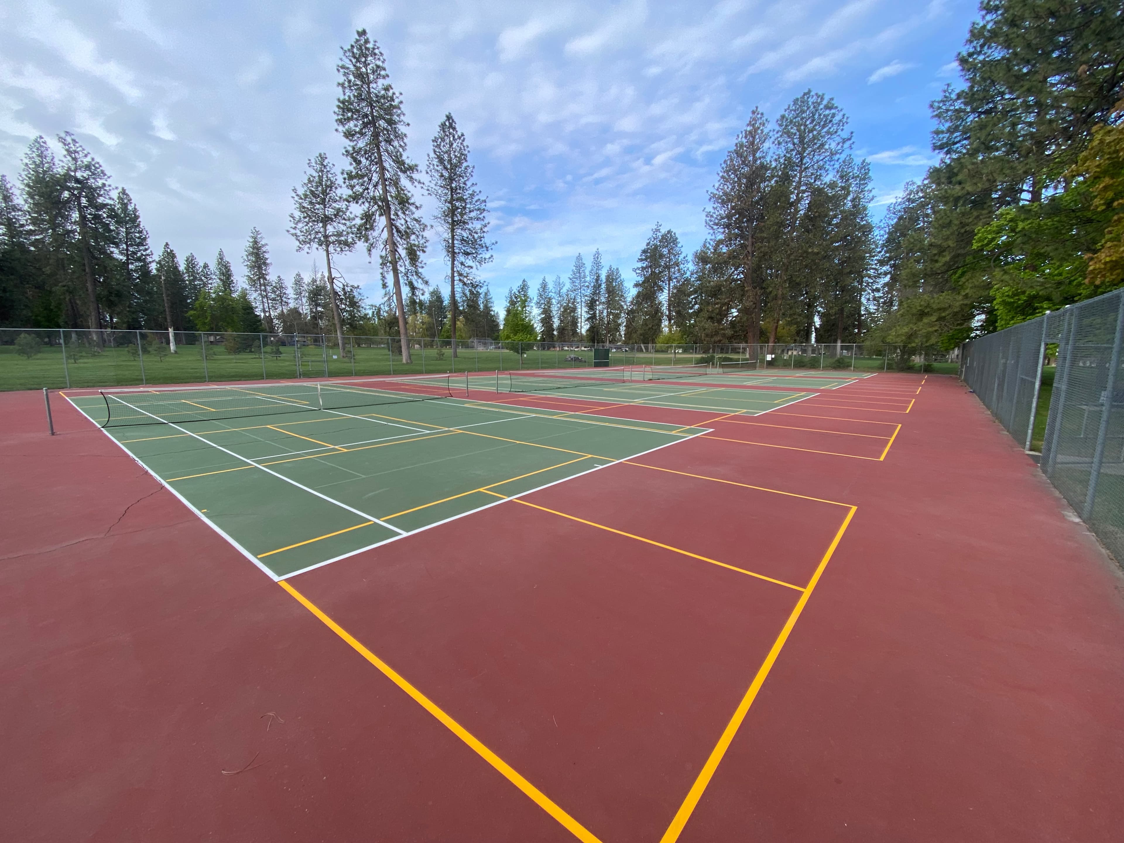 Comstock Park pickleball courts