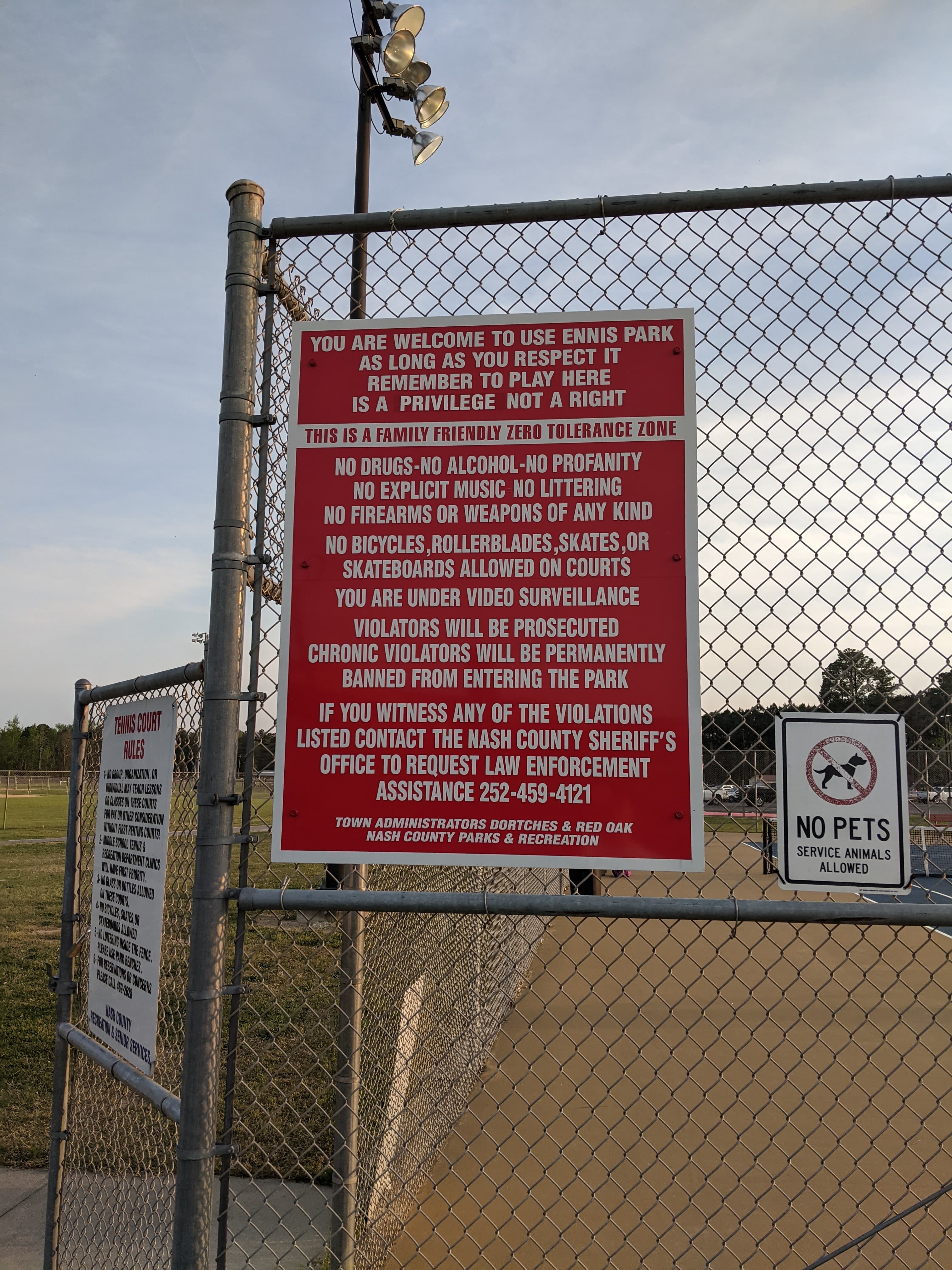 W.B. Ennis Memorial Park pickleball courts