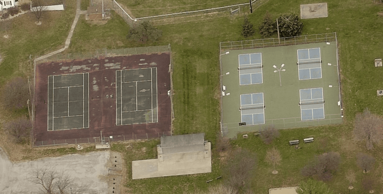 Williams Court @ Riverside Park pickleball courts