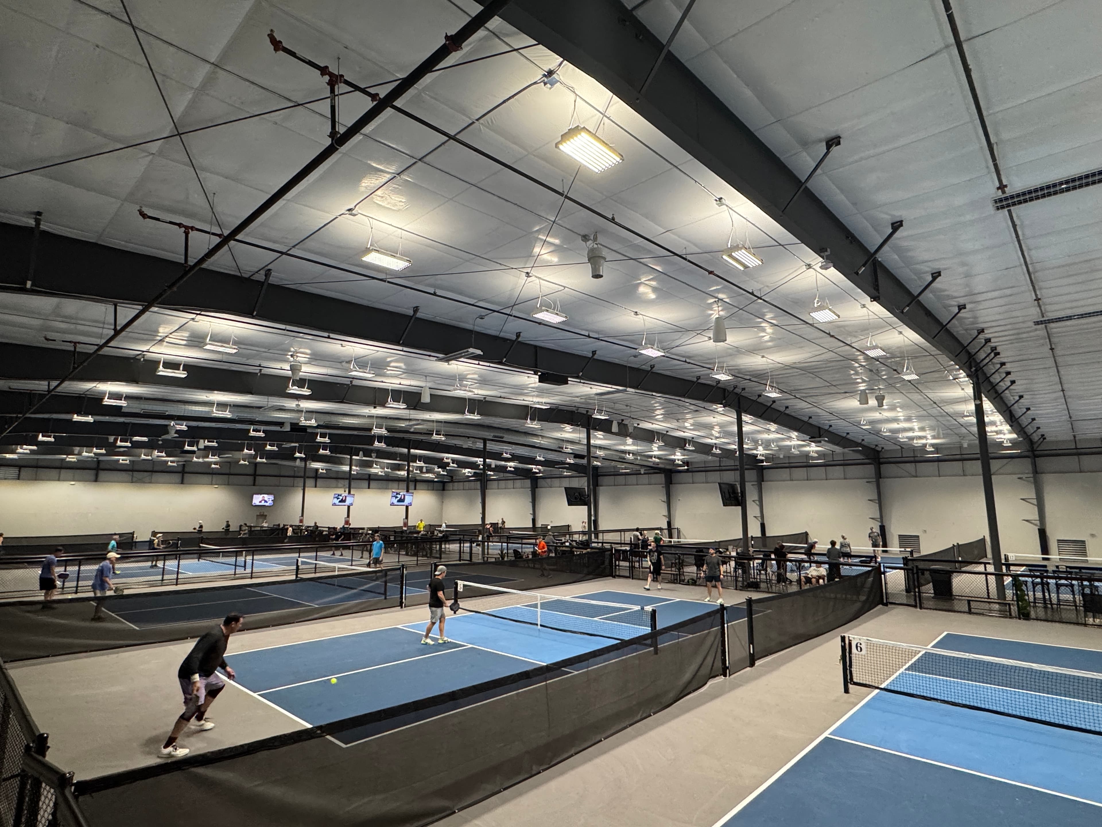 TapNPaddles pickleball courts