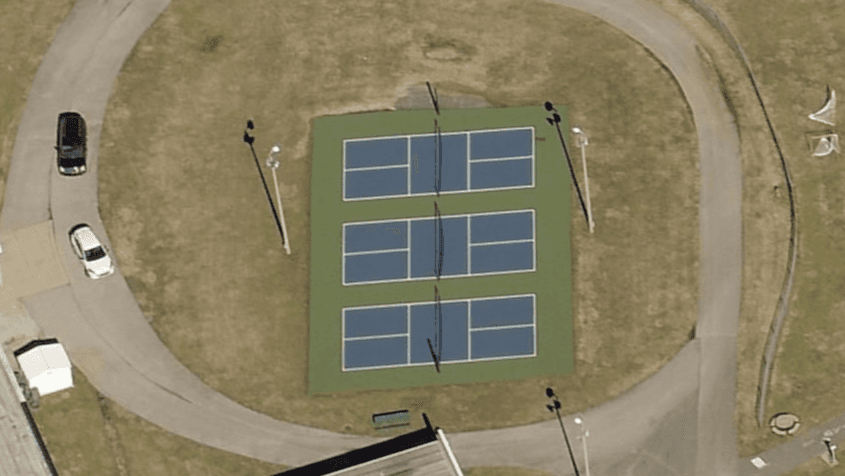 Falling Springs Center pickleball courts