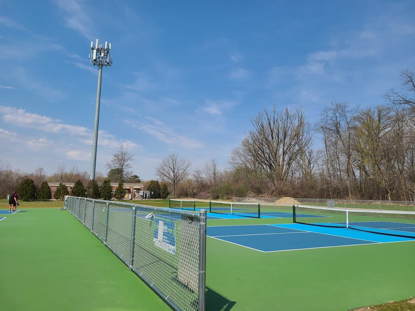 Bicentennial Park pickleball courts