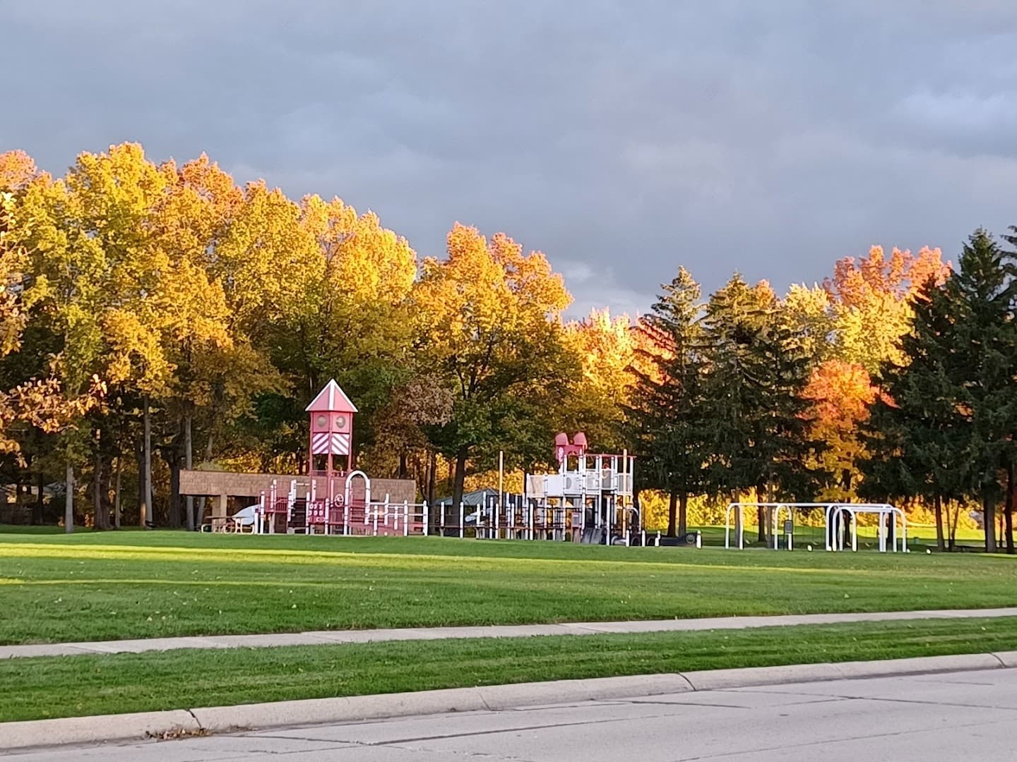 Veterans Memorial Park pickleball courts