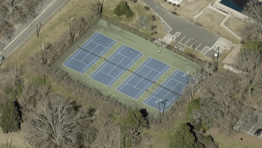 Forest Hills Park pickleball courts