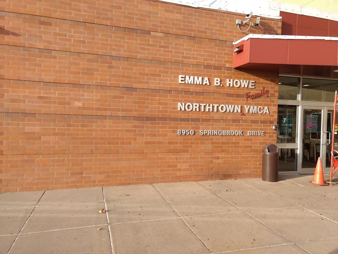 Emma B Howe Northtown Family YMCA pickleball courts