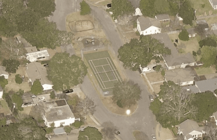 Broadmoor Park pickleball courts