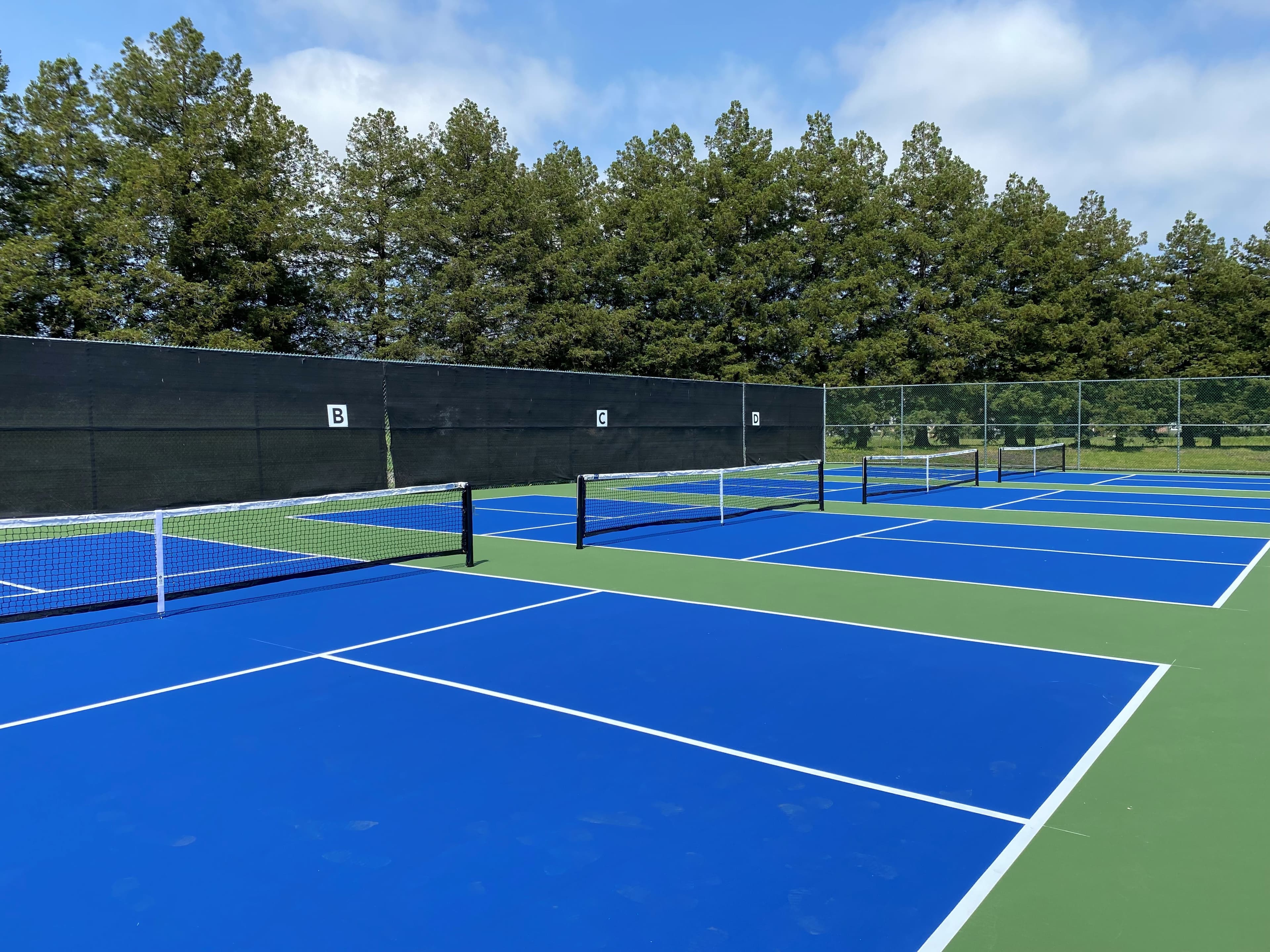 DoubleTree by Hilton Sonoma Wine Country pickleball courts