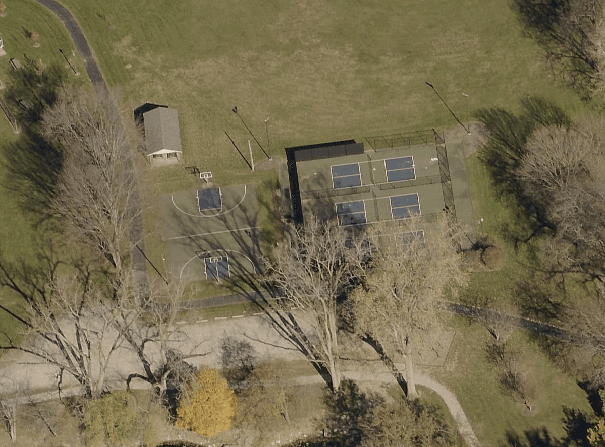 Whitehouse Village Park pickleball courts
