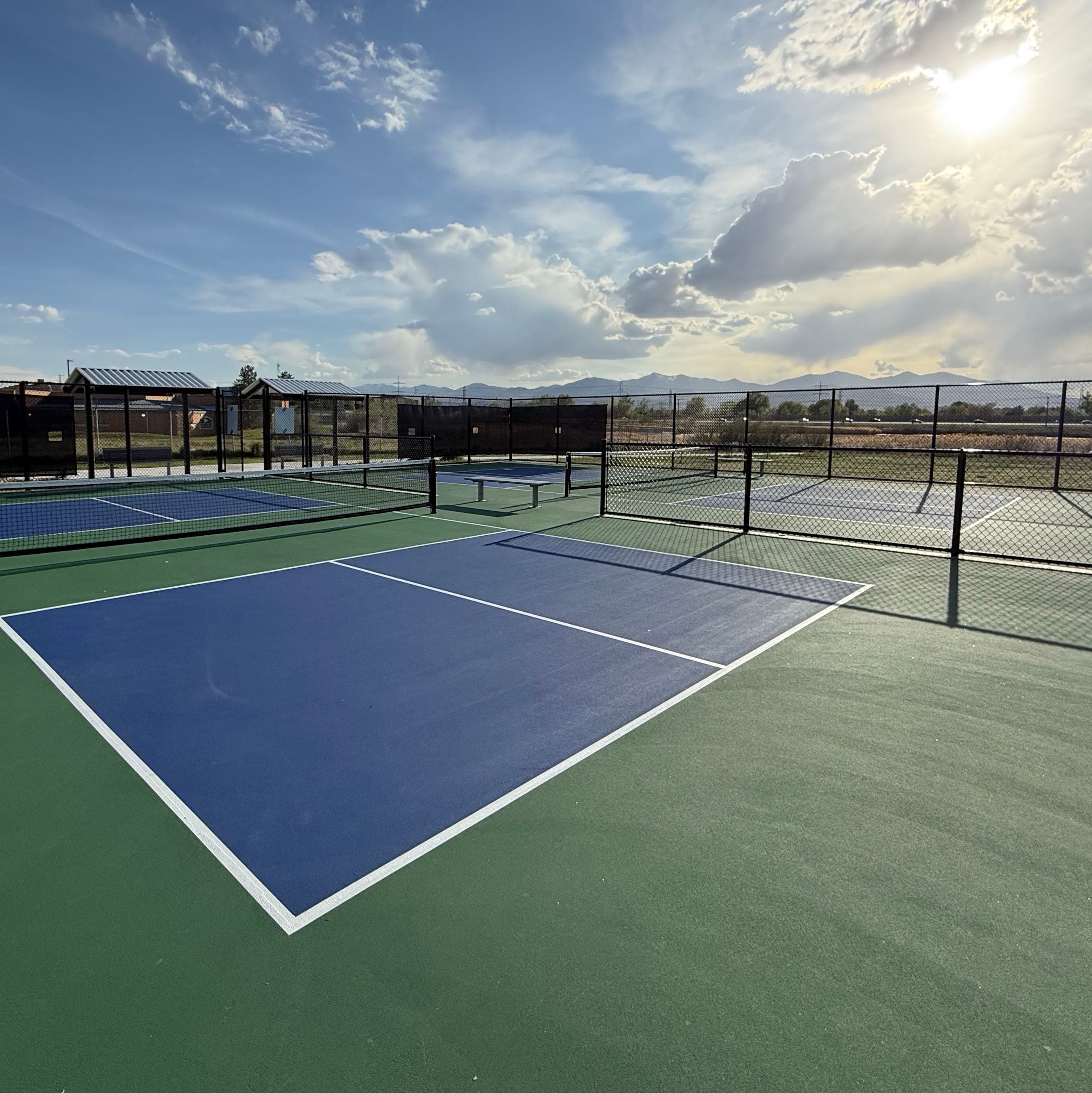 Decker Lake Park pickleball courts