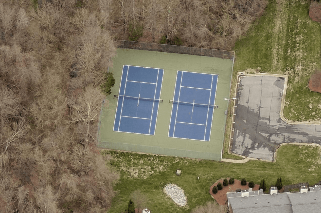 Oak Ridge Meadows pickleball courts