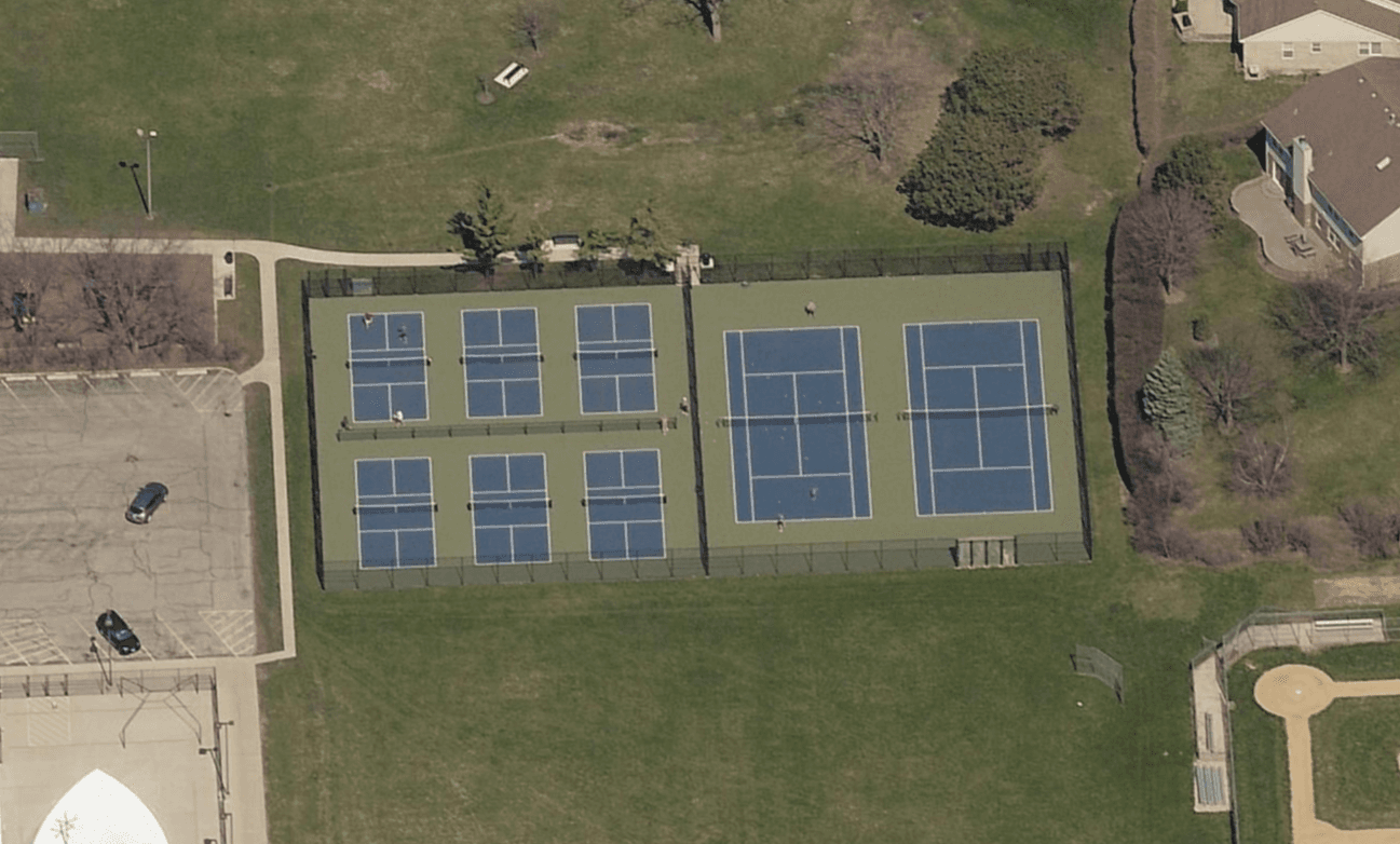 Chippewa Park pickleball courts