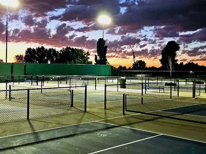 Clinton - Meadows Park pickleball courts