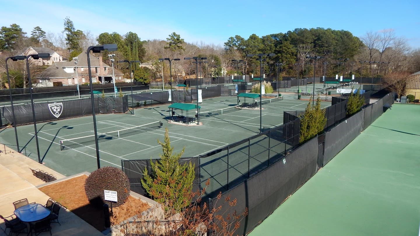 River Hills Club pickleball courts