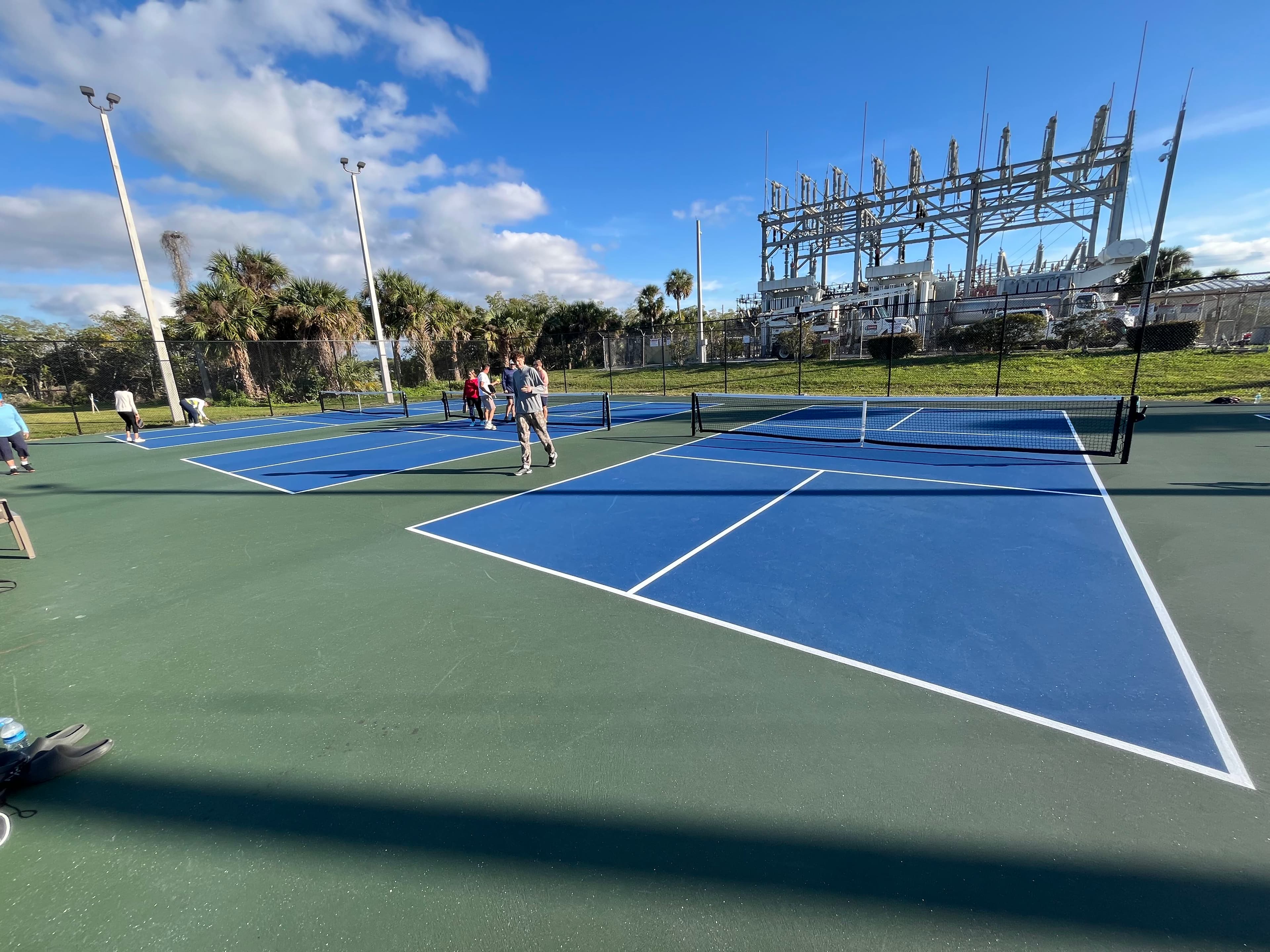 Kiwanis Island Park pickleball courts