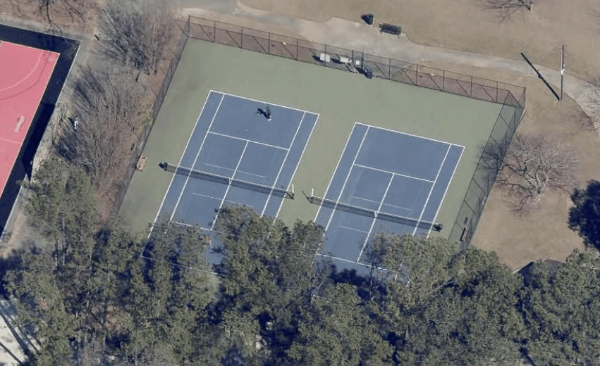 Lynwood Park pickleball courts