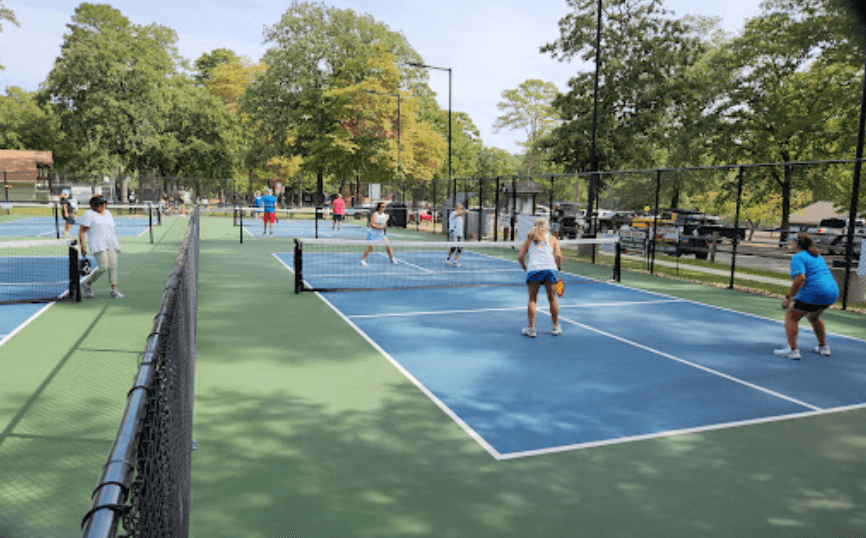 Holly Lake Ranch, Ne Texas pickleball courts