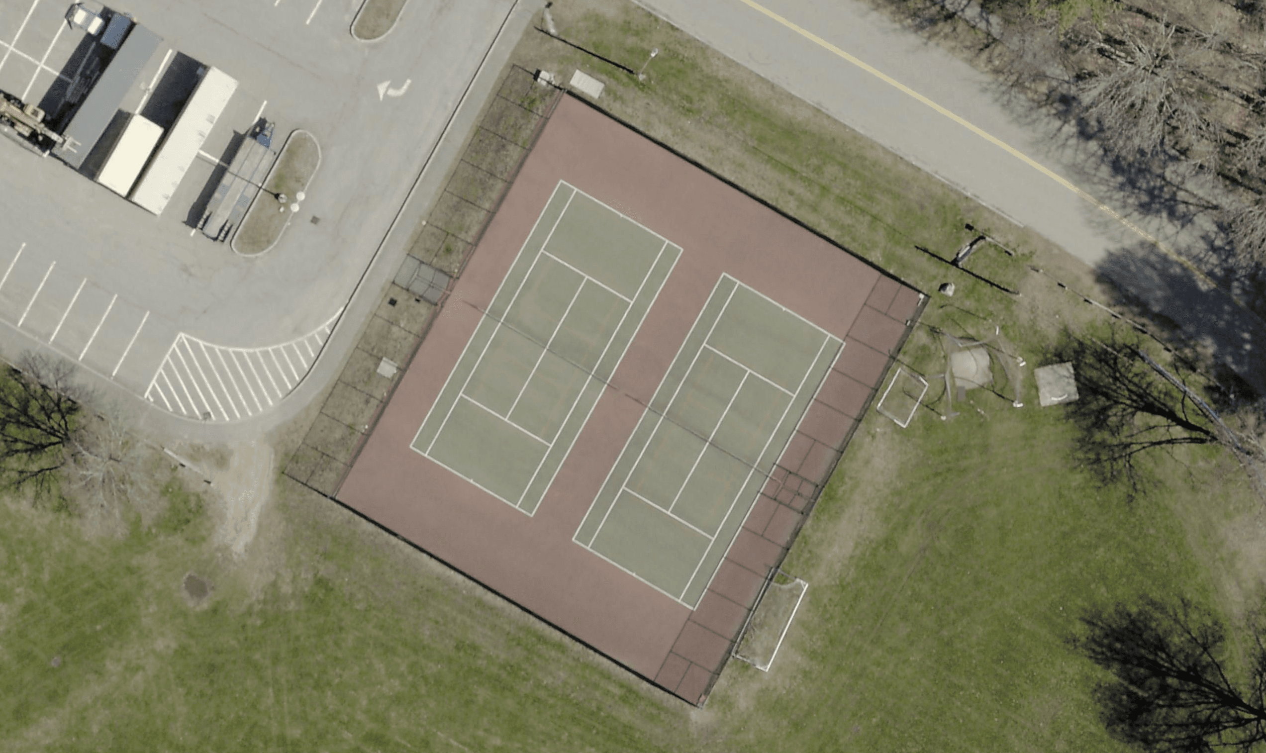John Glenn Middle School pickleball courts
