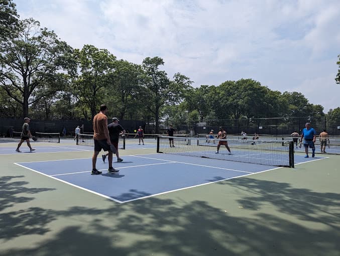 Marine Park pickleball courts