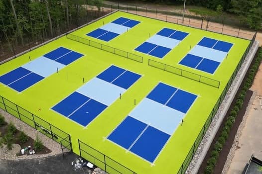 Fantasy Lake Adventure Park pickleball courts