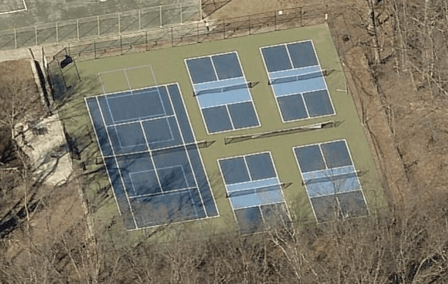 Highland Golf & Country Club pickleball courts