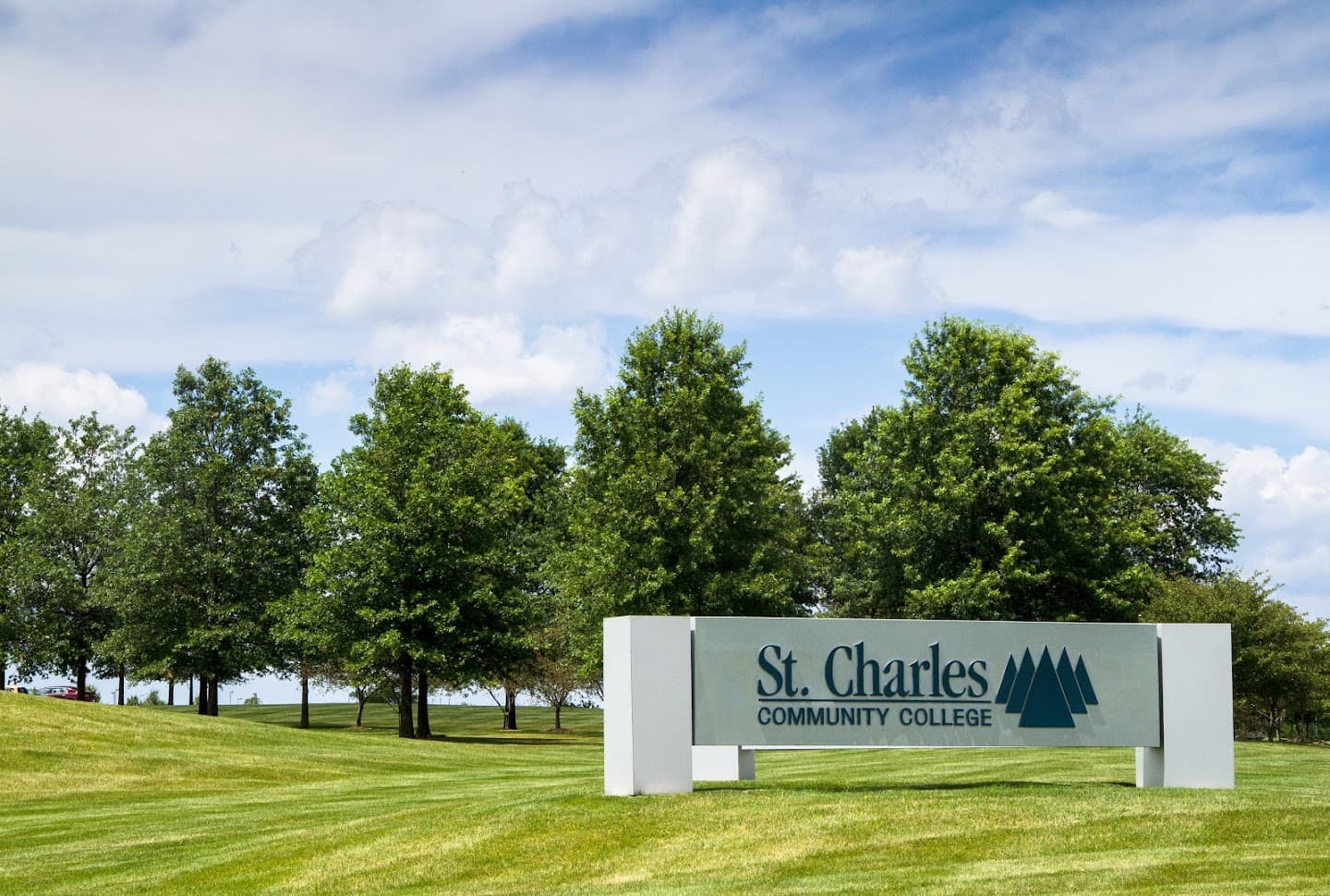 St. Charles Community College pickleball courts