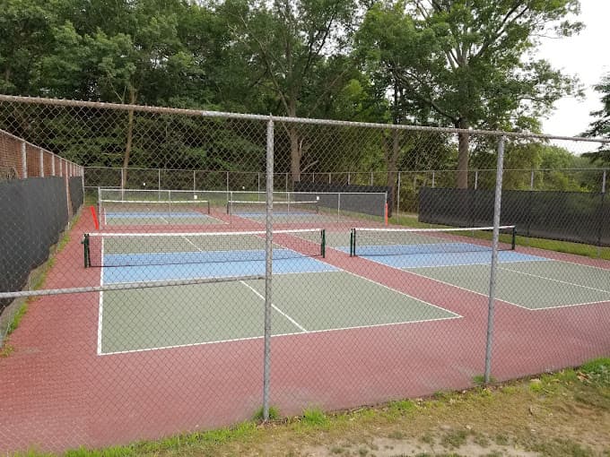 Fields Grove Park pickleball courts