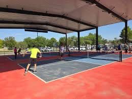 Roswell Adult Center pickleball courts