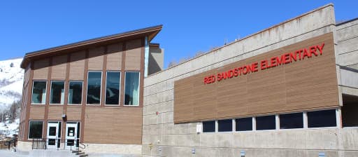 Red Sandstone Elementary School pickleball courts