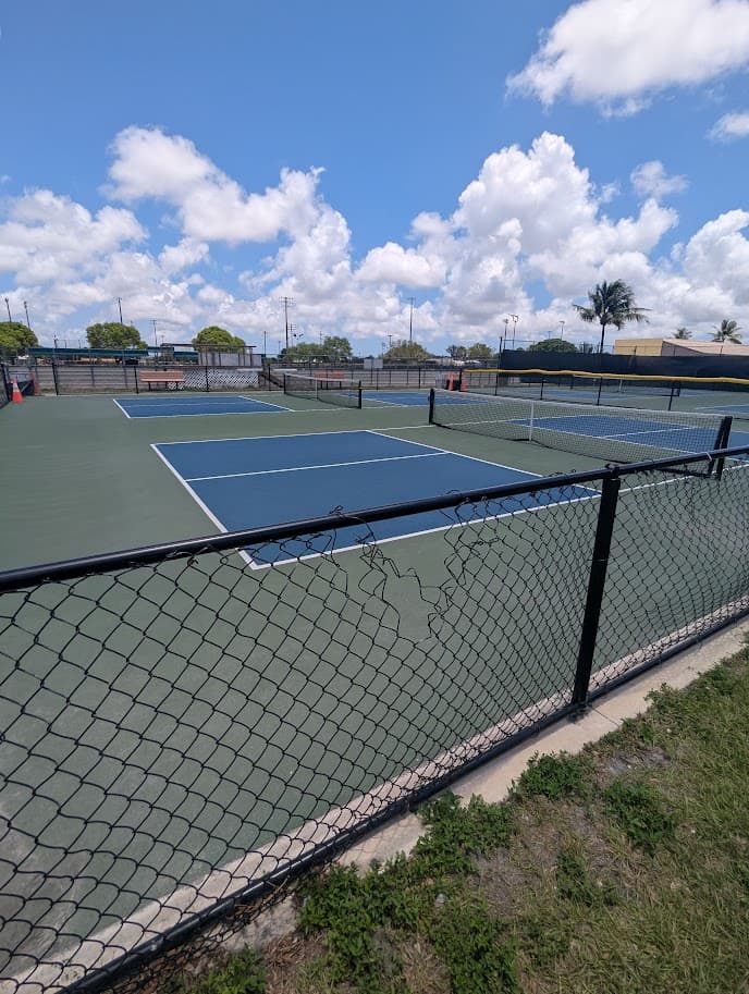 Tamiami Park pickleball courts
