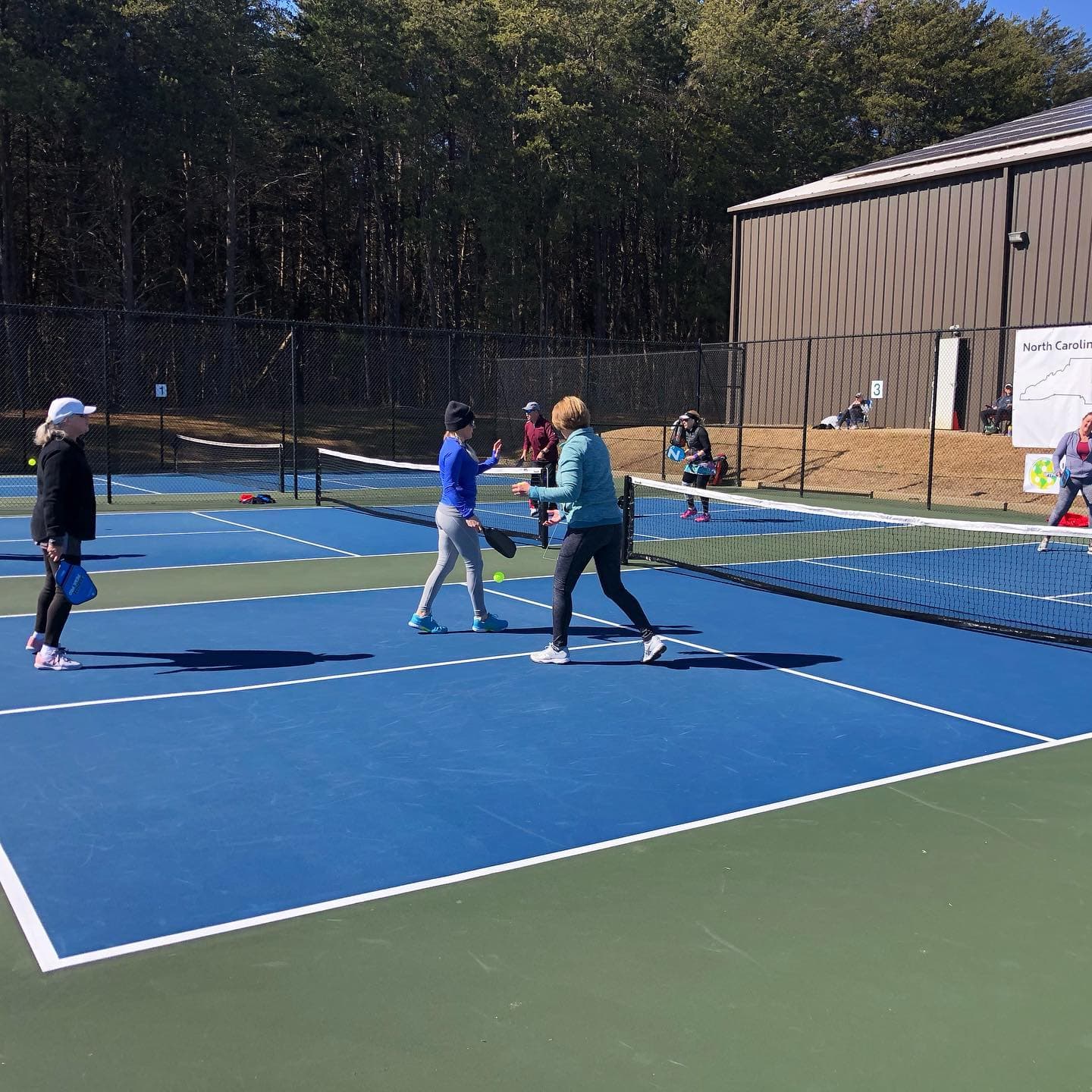 Lake Norman Racquet & Social Club pickleball courts