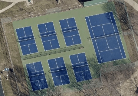 Lakeside Park pickleball courts