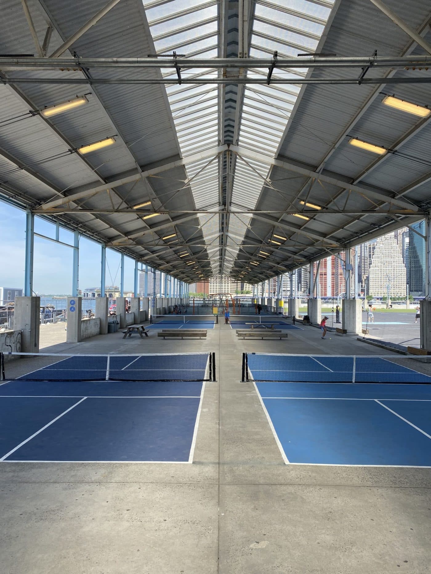 Brooklyn Bridge Park Pier 2 pickleball courts