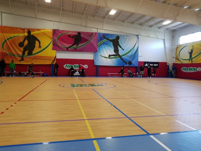 Fore Kicks pickleball courts