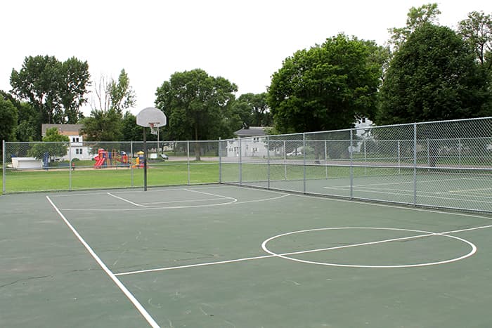 Emerson Park pickleball courts