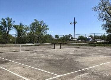 Adel Kinnick-Feller Park Tennis Courts pickleball courts
