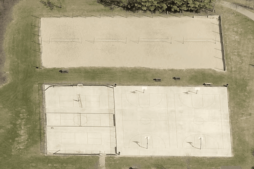 Bicentennial Park pickleball courts