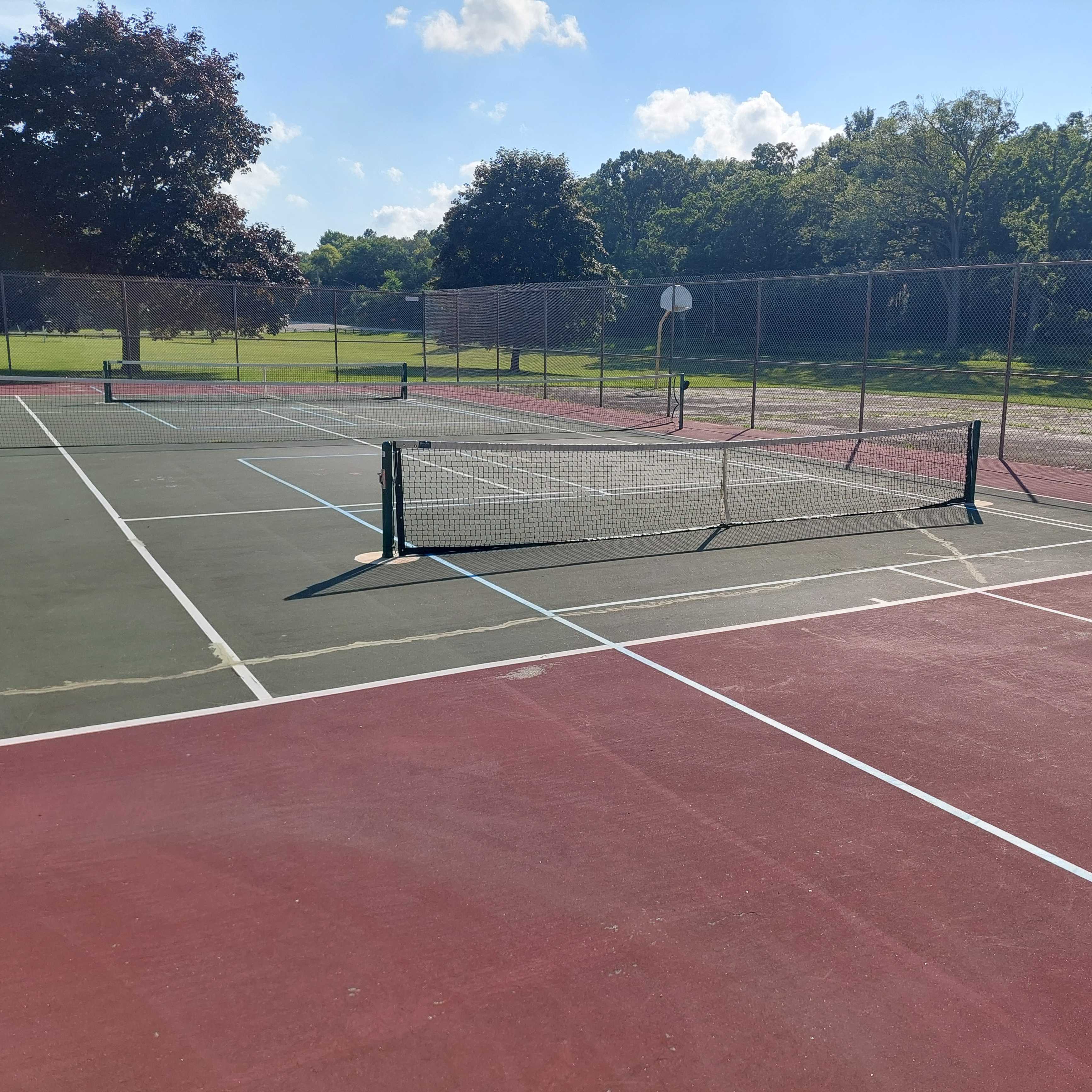 Genesee Town Park pickleball courts