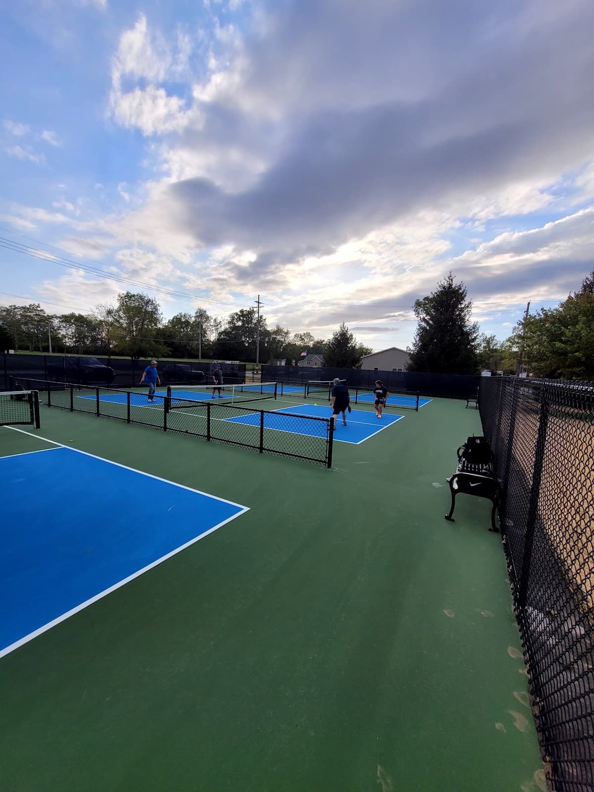 Lincoln Park pickleball courts