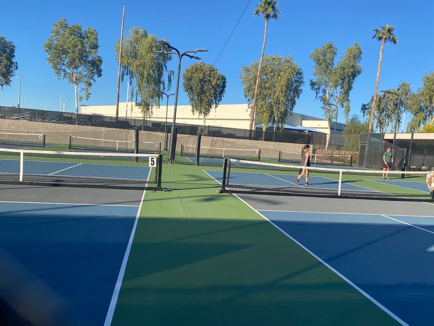 Life Time - Tempe pickleball courts