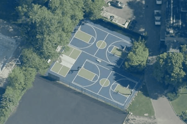 The Club at Great Neck Estates pickleball courts