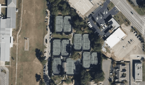Azalea Swim and Tennis Club pickleball courts