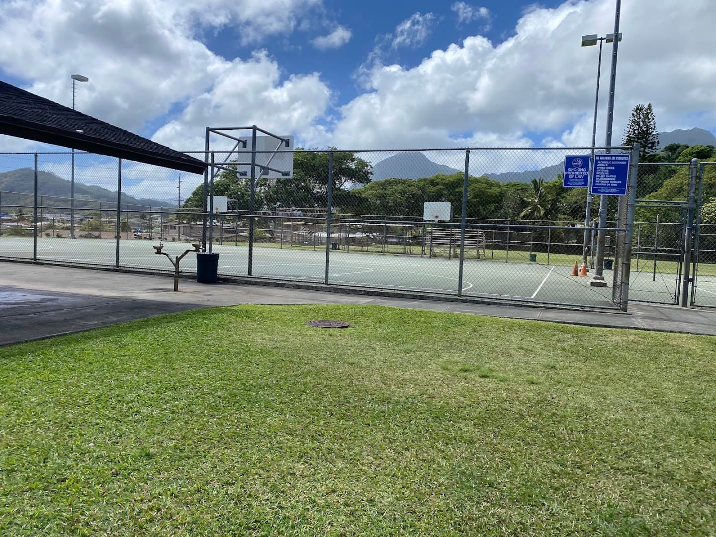 Kapunahala Neighborhood Park pickleball courts