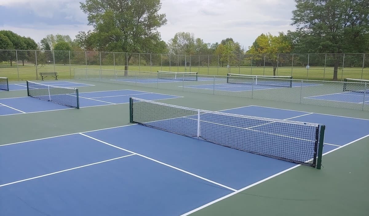Kiwanis Park pickleball courts