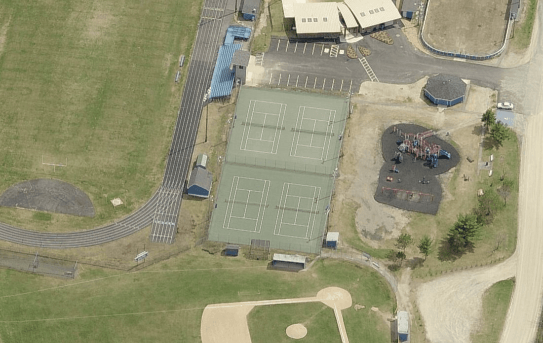 Stearns High School pickleball courts