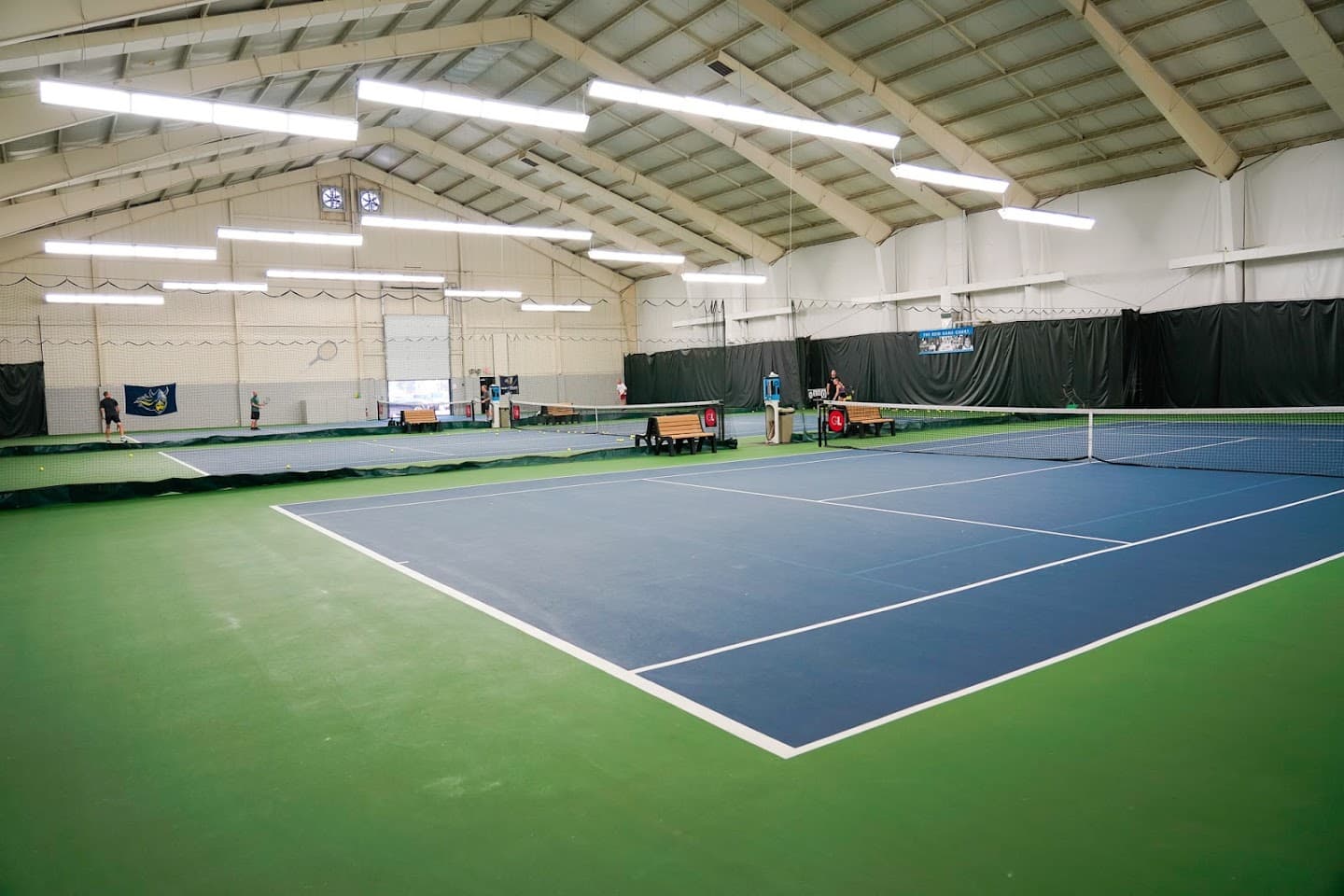 Greatlife Golf And Fitness At Woodlake pickleball courts