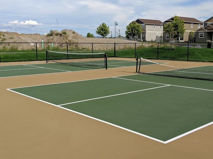 Tullamore Park pickleball courts