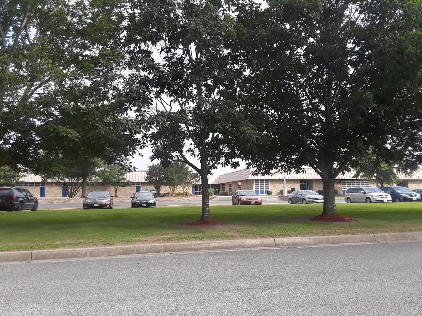Pocomoke Middle School pickleball courts