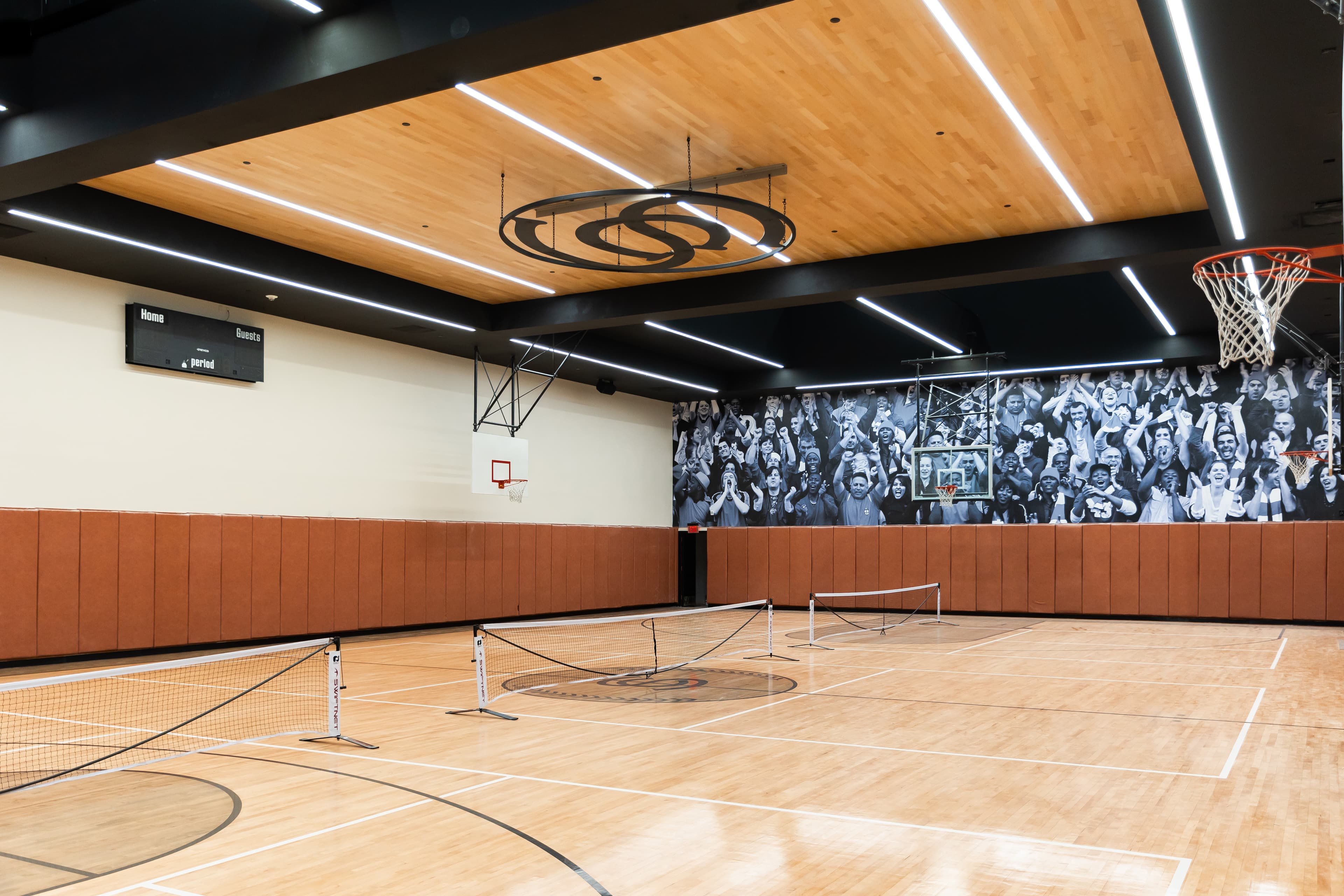 The Sporting Club at The Bellevue pickleball courts